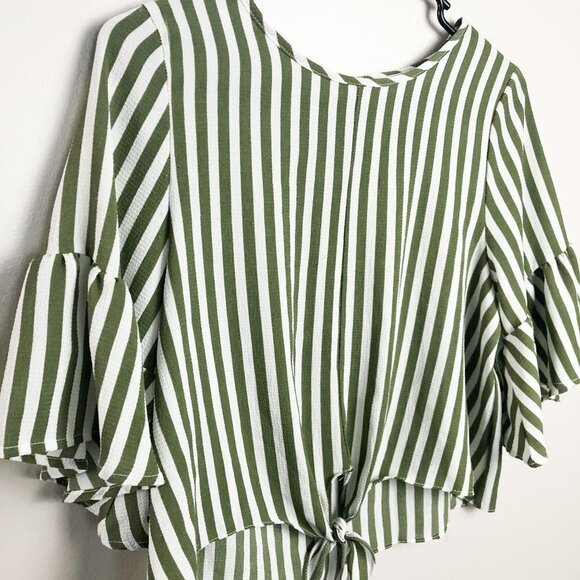 E2 Striped Tie front Cropped Blouse - Picture 2 of 7